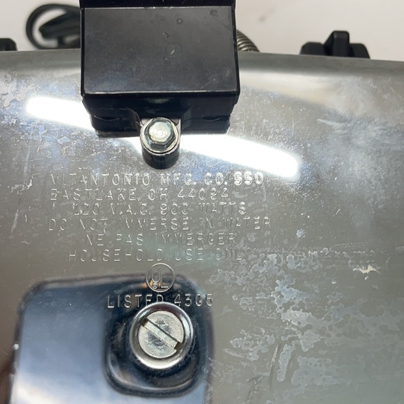 Vintage Vitantonio 550-NS Chrome Belgian waffle - Picture 3 of 4